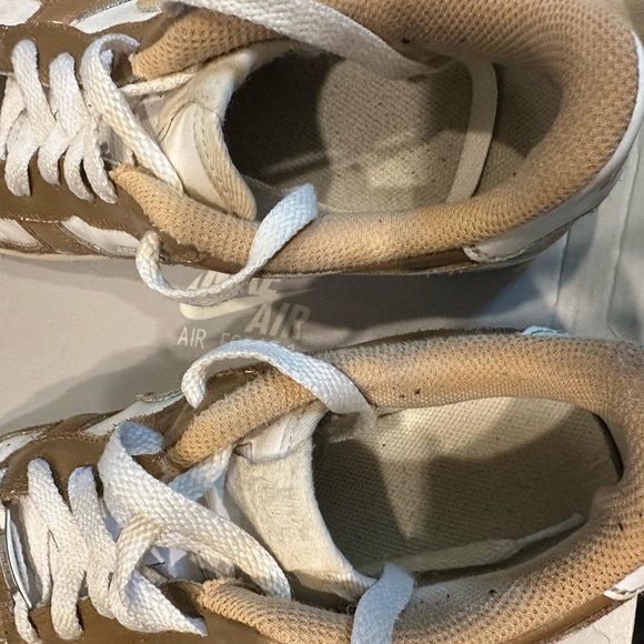 Air Force 1 - Picture 3 of 16